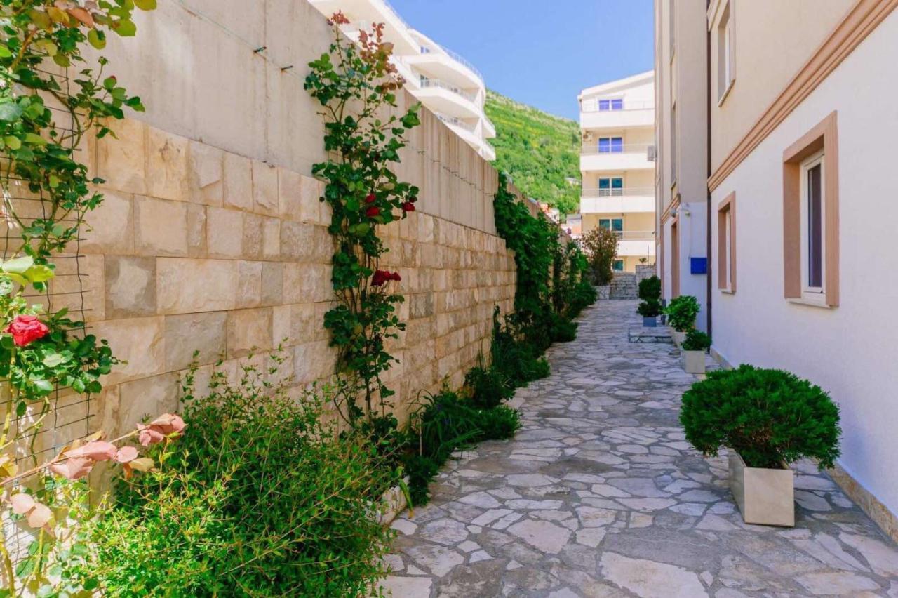 Best View Apartment Petrovac Екстер'єр фото