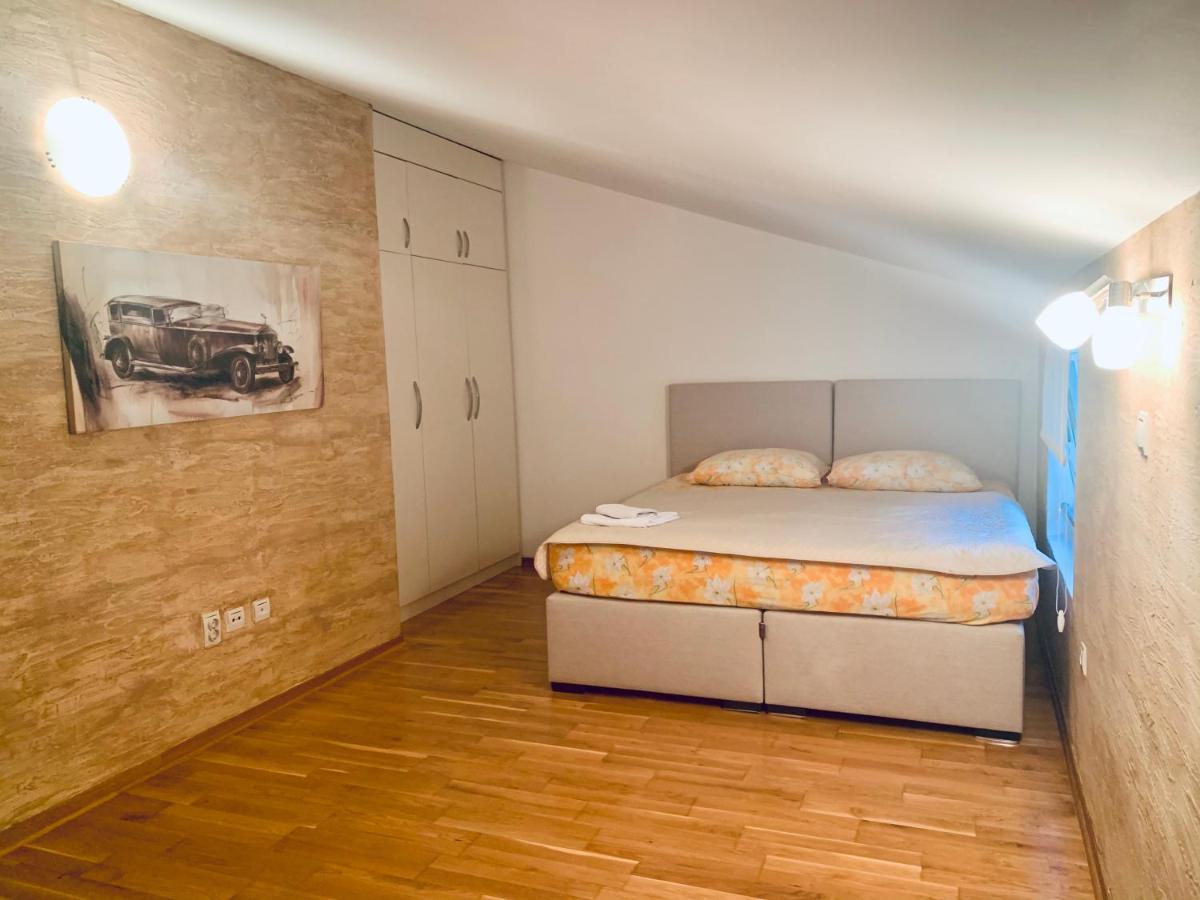 Best View Apartment Petrovac Екстер'єр фото