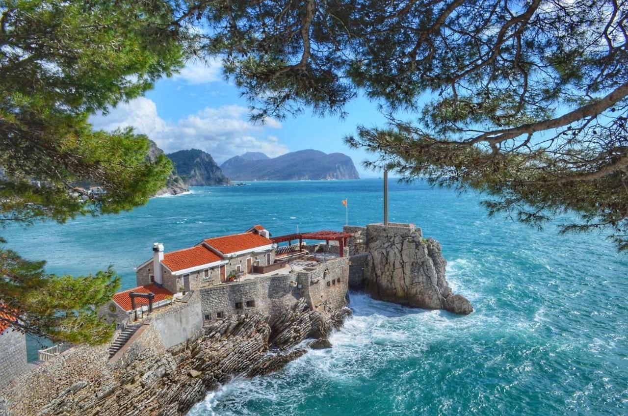 Best View Apartment Petrovac Екстер'єр фото