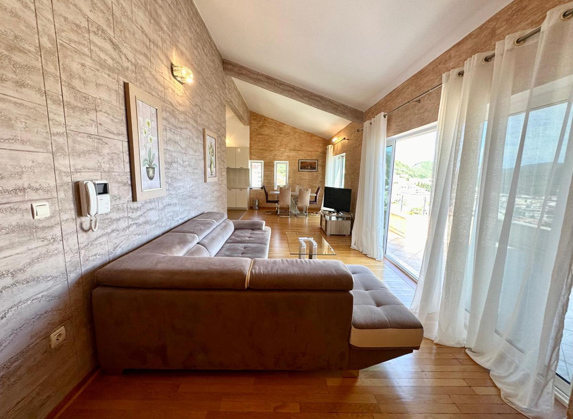 Best View Apartment Petrovac Екстер'єр фото